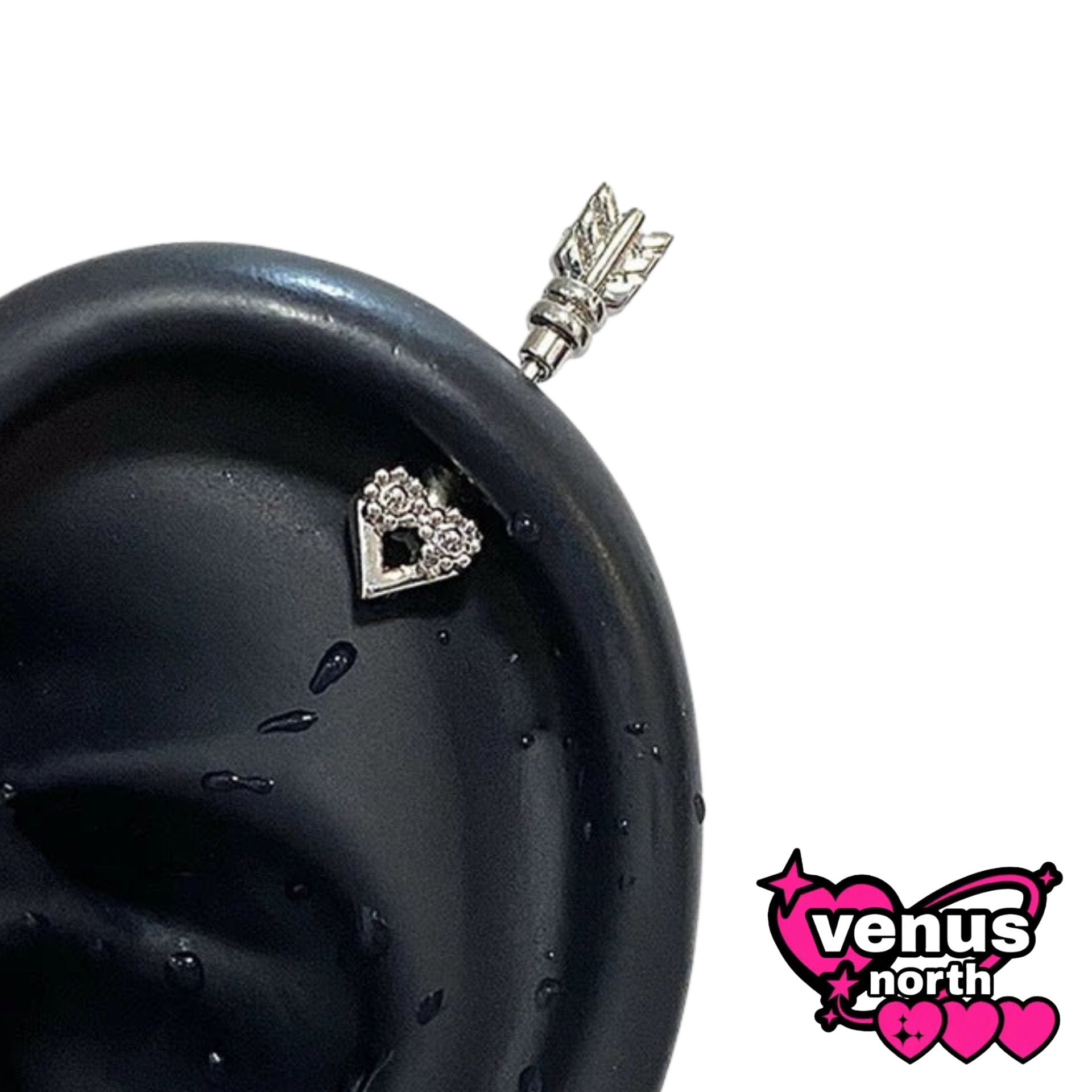 Crown & charm cartilage stud