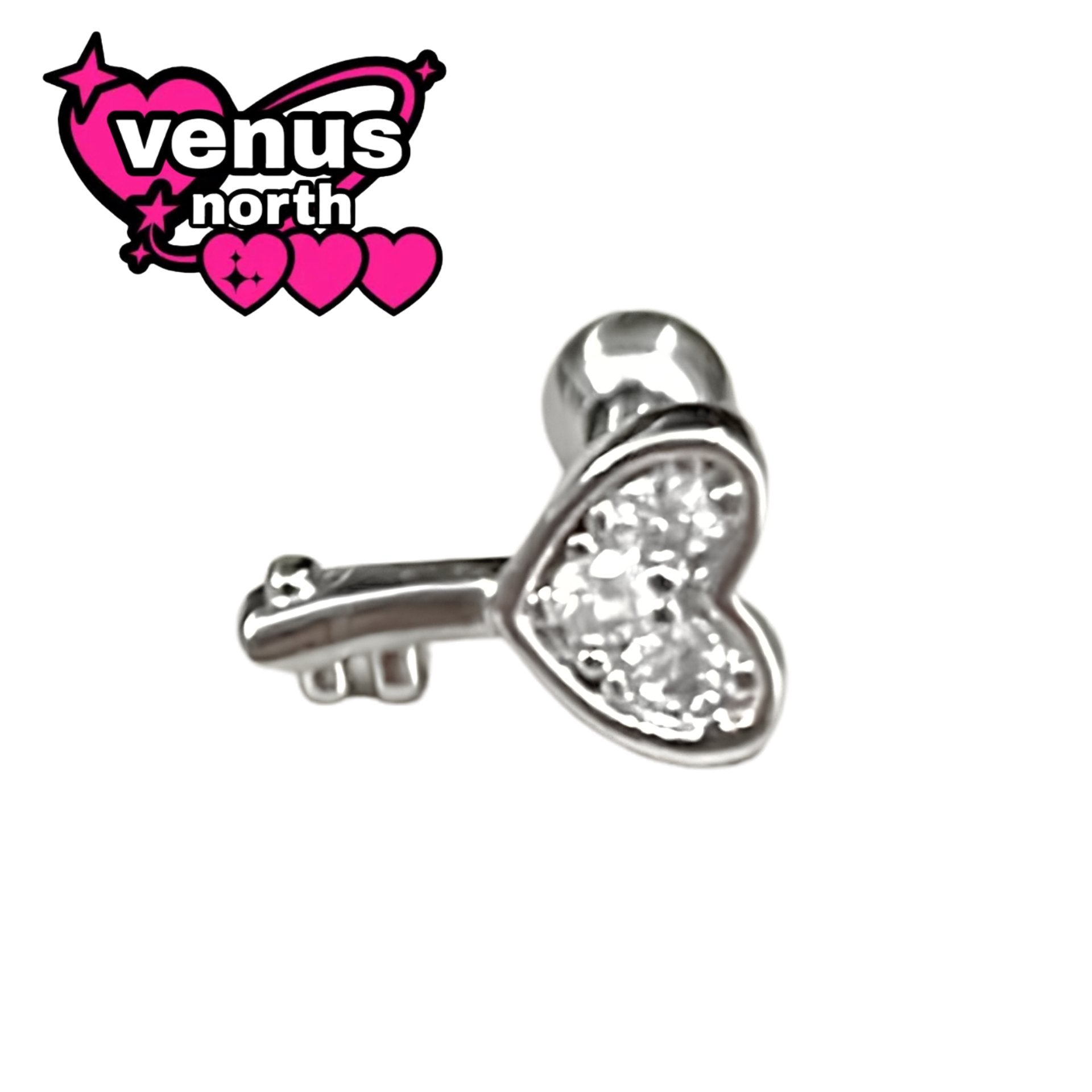 Micro-set diamond heart earrings new niche design, exquisite small ear bone studs, personalized original earrings